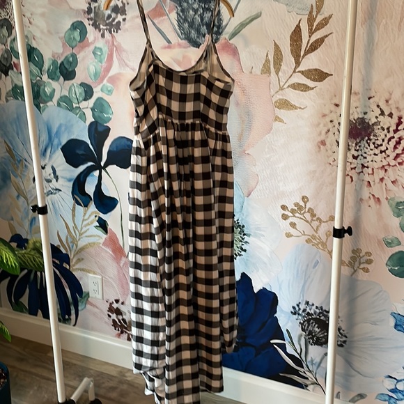 MIDI Dress - Picture 2 of 11